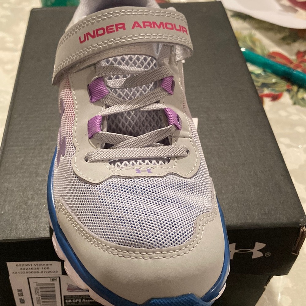 Girls new Under Armour sneakers grey/pink/blue/purple